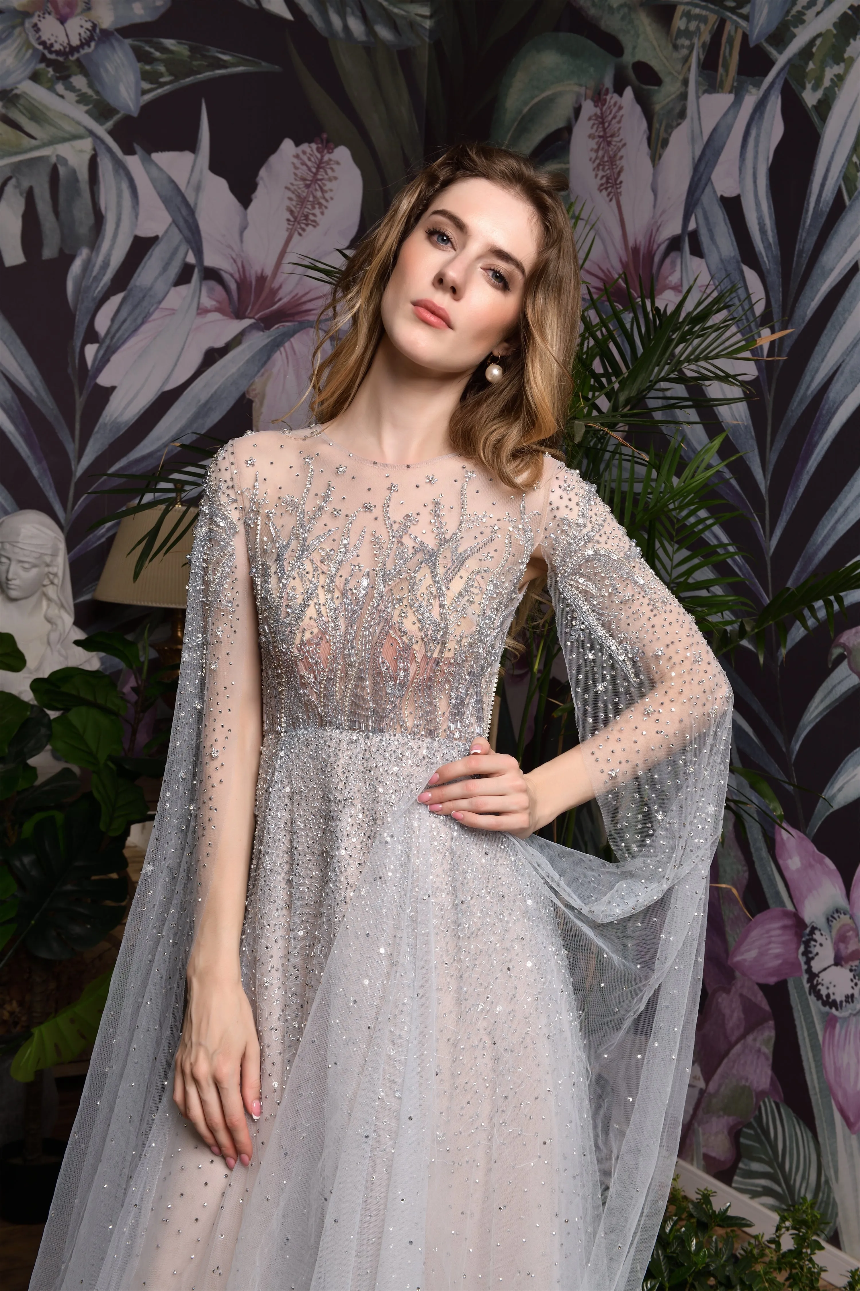 A-Line Tulle Beading Handwork Long Sleeves Prom Dresses