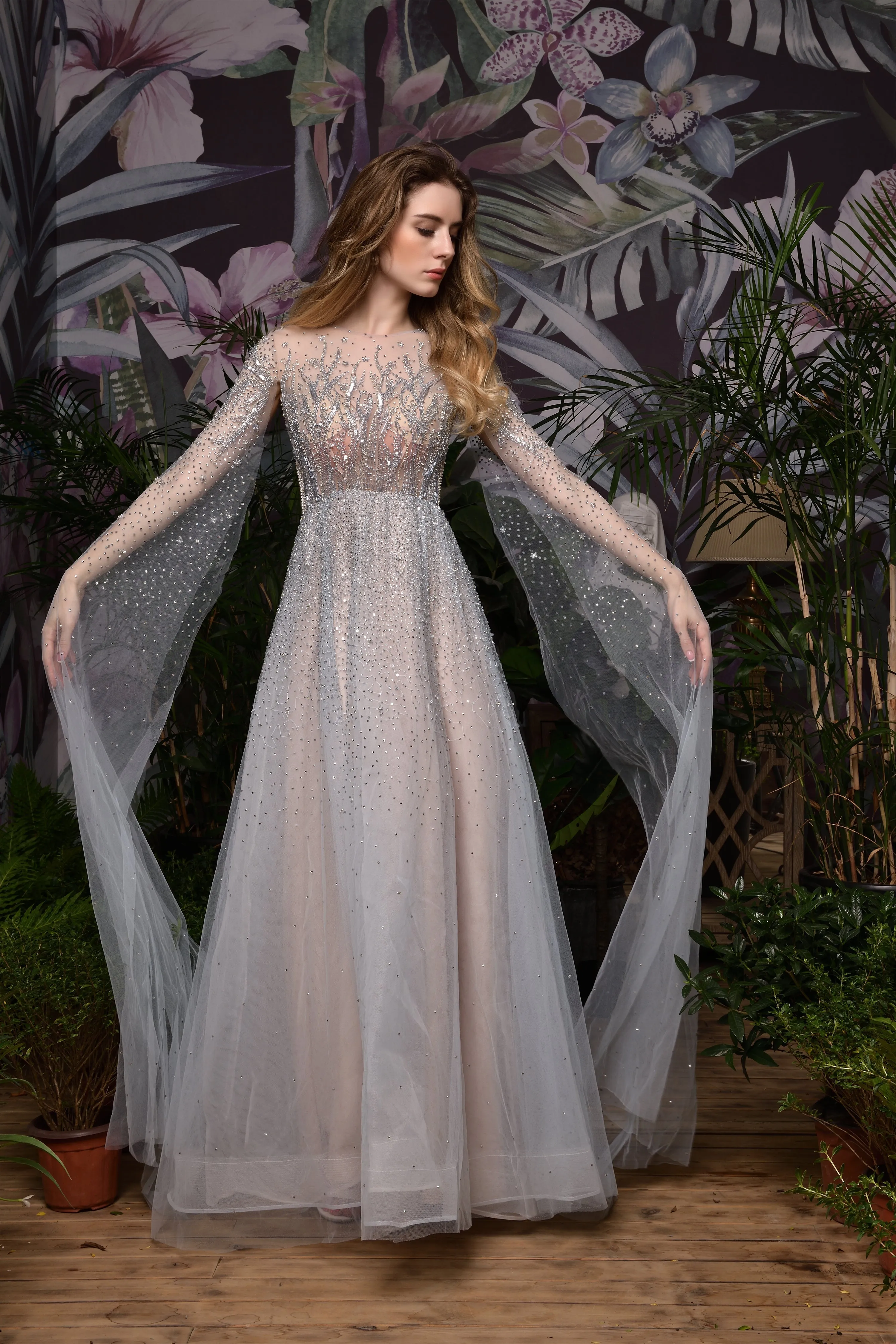 A-Line Tulle Beading Handwork Long Sleeves Prom Dresses