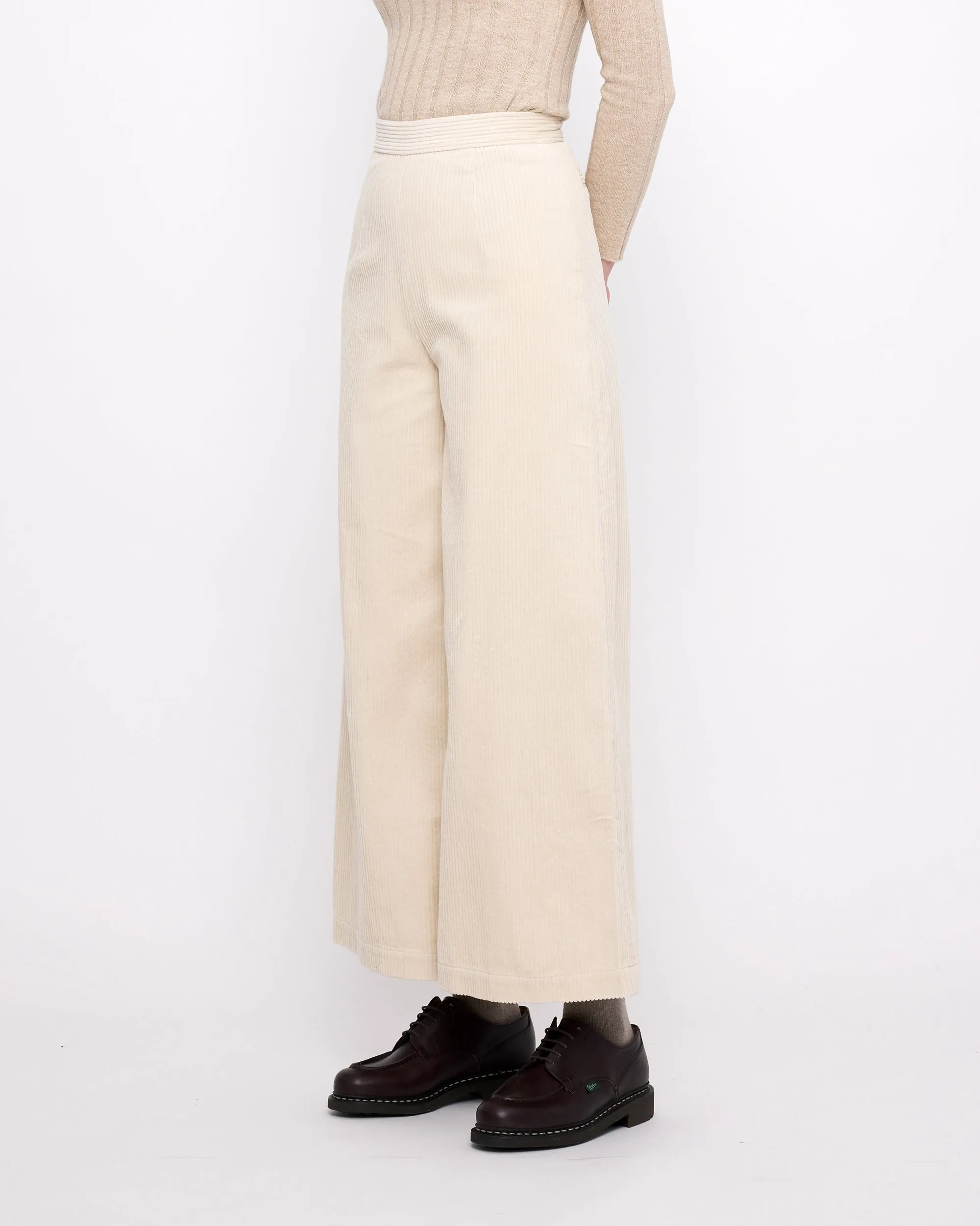 Classic Wide-Legged Trouser - Corduroy Edition - FW24 - Pearl