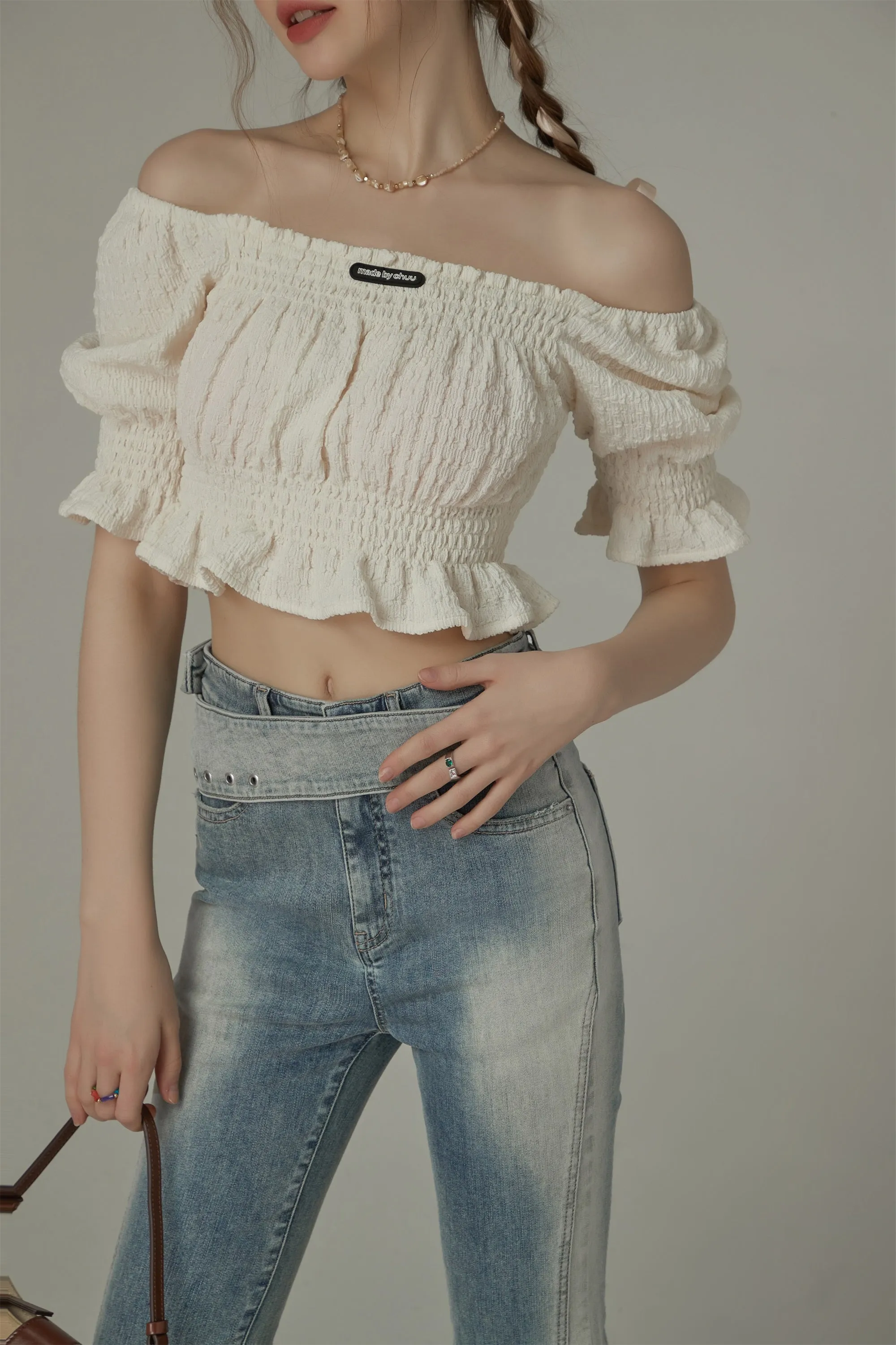 Off The Shoulder Puffed Sleeves Top